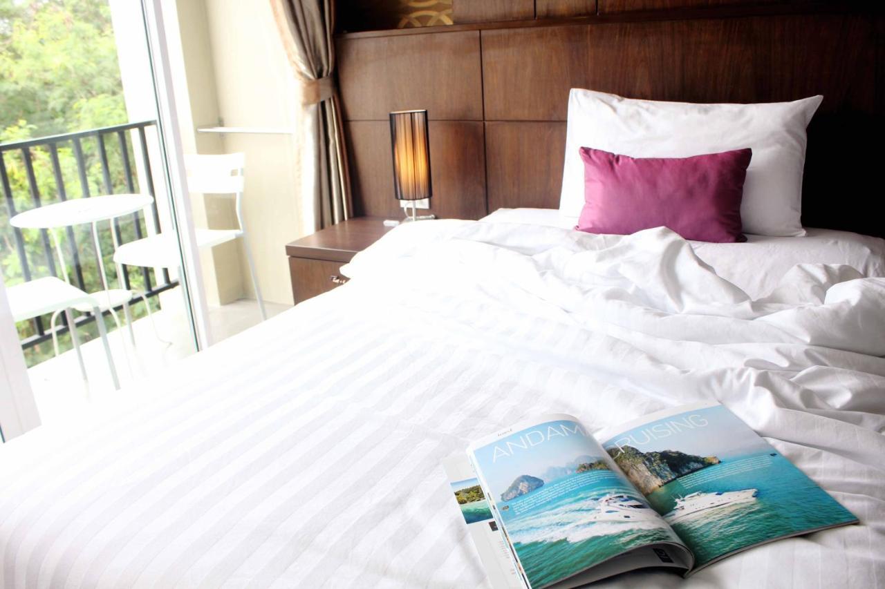 Lub Sbuy House Hotel - Sha Phuket Bagian luar foto