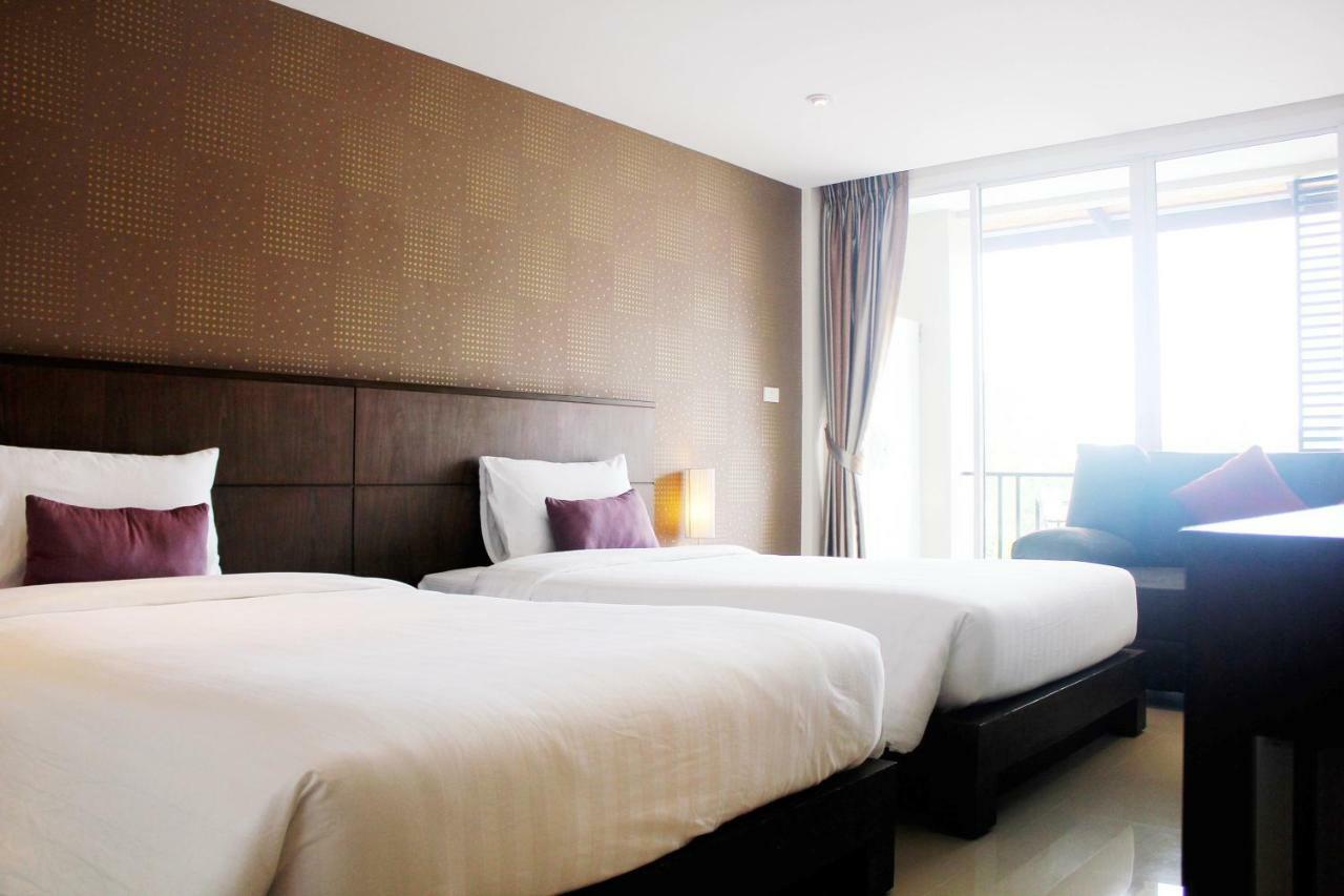 Lub Sbuy House Hotel - Sha Phuket Bagian luar foto